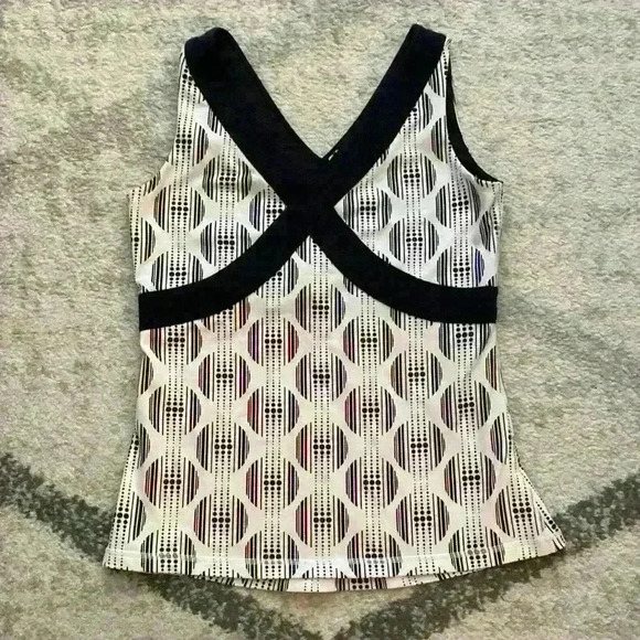 Lululemon wet dry warm tank top - Picture 1 of 5